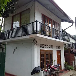  Habitación en casa particular Trinish Sri Lanka
