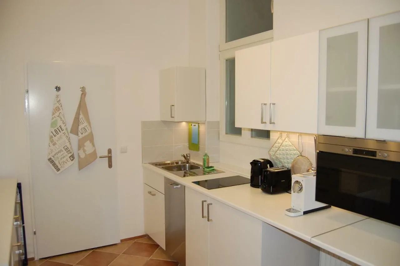 Апартаменты Wiener Ferienwohnung